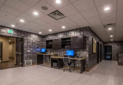 Fairfield Inn & Suites by Marriott Denver Downtown - 10