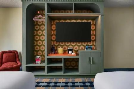 the Curtis Denver - A DoubleTree by Hilton - 13