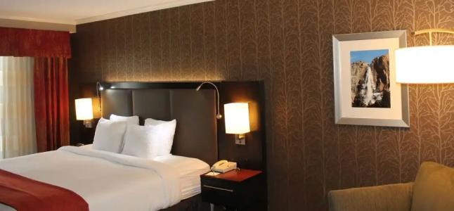 DoubleTree by Hilton Denver Cherry Creek, CO - 59