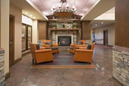 DoubleTree by Hilton Denver Cherry Creek, CO - 1