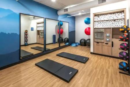 DoubleTree by Hilton Denver Cherry Creek, CO - 18