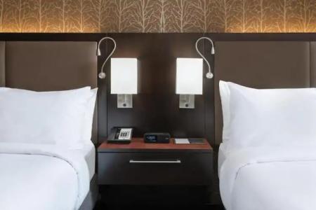 DoubleTree by Hilton Denver Cherry Creek, CO - 39