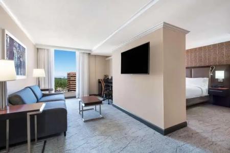 DoubleTree by Hilton Denver Cherry Creek, CO - 4