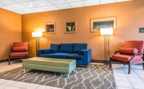 Holiday Inn Express Denver Central - North - 13