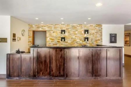 Holiday Inn Express Denver Central - North - 26