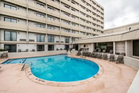 Holiday Inn Express Denver Central - North - 15