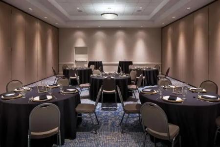 Hilton Garden Inn Denver Downtown - 18