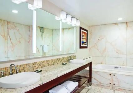 The Westin Denver Downtown - 4