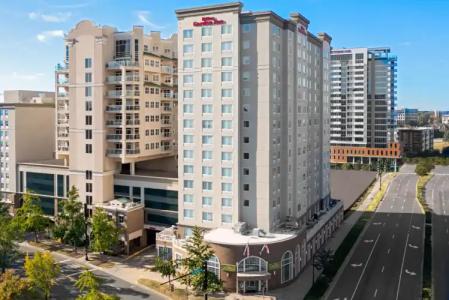 Hilton Garden Inn Charlotte Uptown - 28