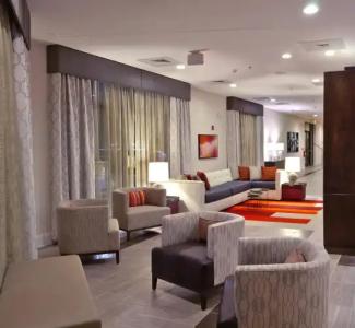 DoubleTree by Hilton Charlotte Airport - 2