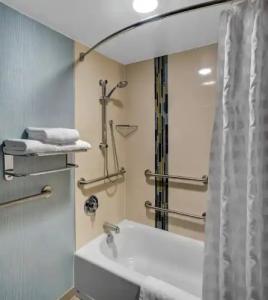 Hyatt Place Charlotte Airport Billy Graham Parkway - 9