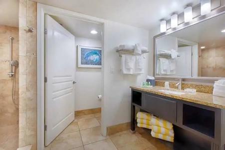 Holiday Inn Resort Daytona Beach Oceanfront, an IHG - 51