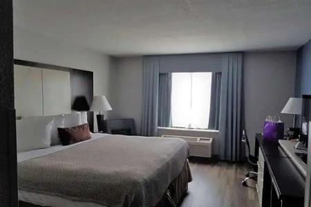 Wyndham Garden - Jacksonville - 35