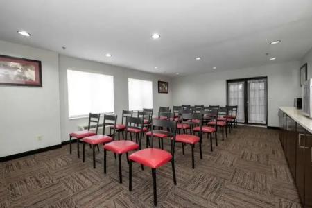 Red Roof Inn PLUS+ Jacksonville – Southpoint - 21