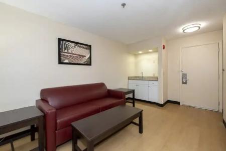 Red Roof Inn PLUS+ Jacksonville – Southpoint - 15