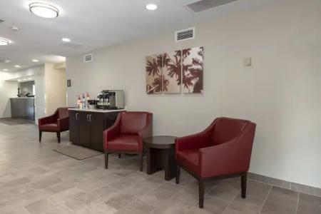 Red Roof Inn PLUS+ Jacksonville – Southpoint - 19