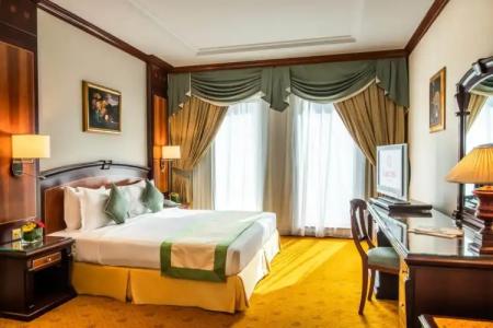 Carlton Palace - 33