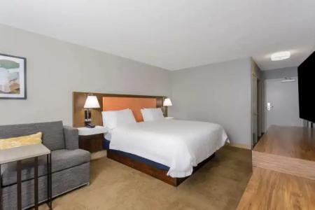 Hampton Inn Jacksonville - I-95 Central - 28