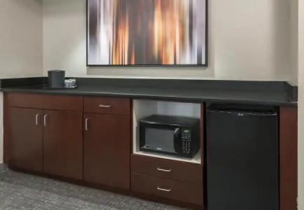 Courtyard Knoxville Cedar Bluff - 26