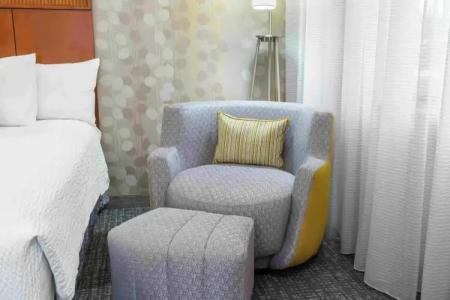 Courtyard Knoxville Cedar Bluff - 33