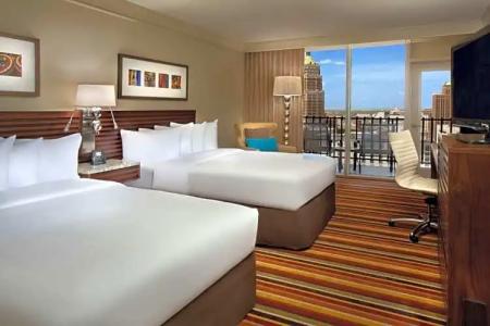 Hilton Palacio del Rio - 54