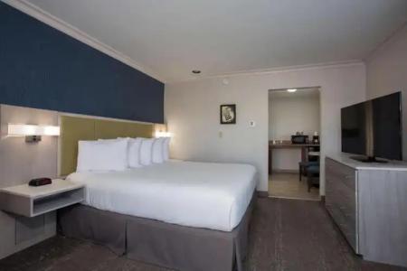 SureStay by Best Western Santa Monica - 113