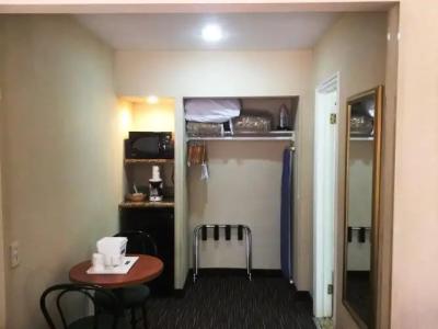 SureStay by Best Western Santa Monica - 23