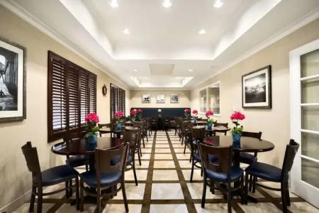 SureStay by Best Western Santa Monica - 19