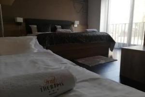 Hotel Therapia, Pecs