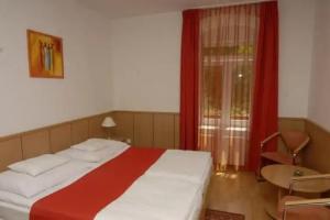 Park Hotel & Étterem, Nagyatád