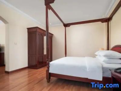 Angkor Holiday - 105