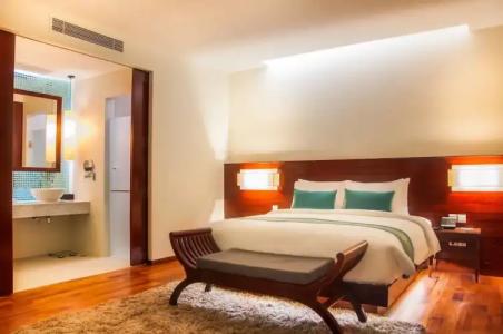 Lotus Blanc Resort - 40