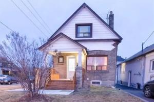 Toronto's Favourite Urban B & B, Toronto