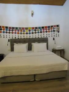 Ali Baba's House - 77