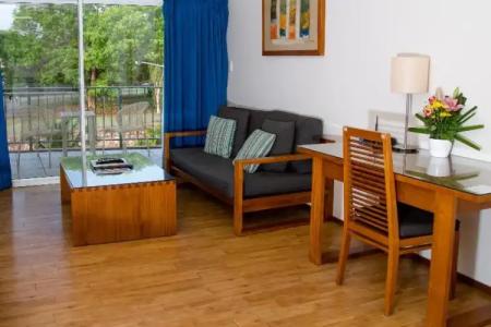 Cullen Bay Resorts - 35