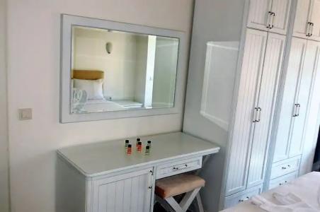 Alacati Eldoris Butik - 261