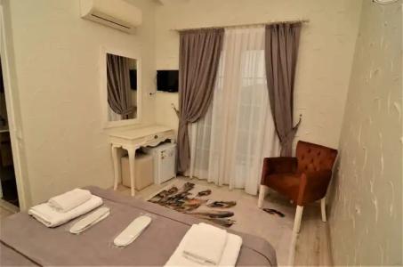 Alacati Eldoris Butik - 236