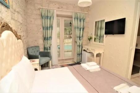 Alacati Eldoris Butik - 156