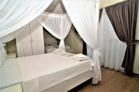 Alacati Eldoris Butik - 135