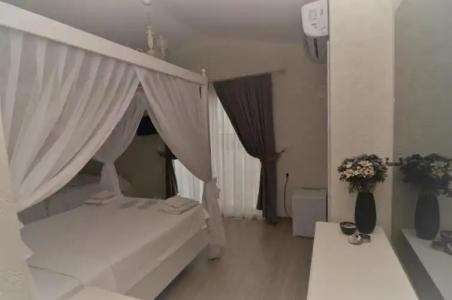 Alacati Eldoris Butik - 132