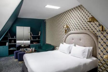 Grand Pigalle - 1