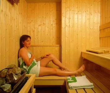 Hôtel Les Côtes, Résidence Loisirs et Chalets - 17