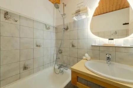 Hôtel Les Côtes, Résidence Loisirs et Chalets - 5