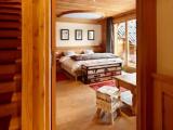 Deluxe Duplex Suite