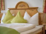 1 Bedroom Suite with balcony and with mountain view