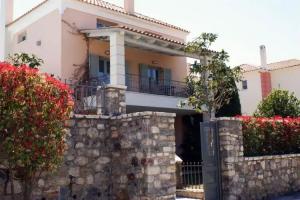 Harmony Hotel Apartments, Selianitika