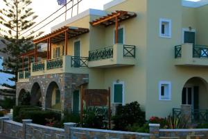Brazzera Hotel, Ermoupoli