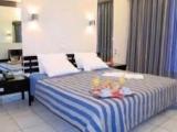 Standard Double room with partial sea view