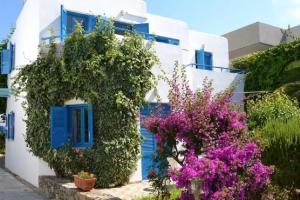 Galeana Beach Hotel, Adelianos Kampos