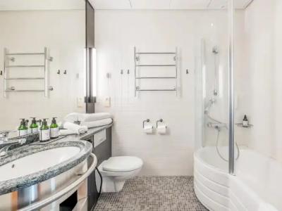 Santa's Santa Claus - 16